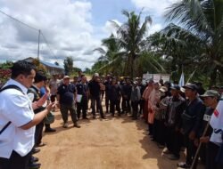 Karyawan PT Bumi Perkasa Gemilang Demo Tuntut Hak