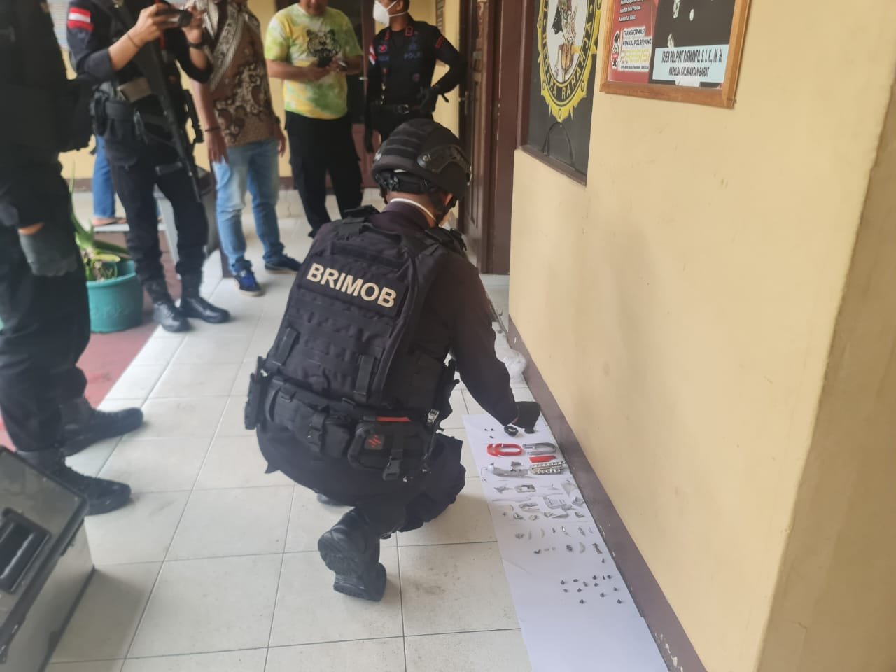 Benda Asing Meledak di Rumah Warga Pontianak, Satu Orang Mengalami Luka