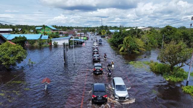 Perusahaan di Kalbar Wajib Salurkan CSR Bantu Korban Banjir