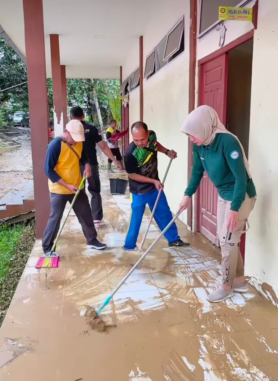 12 SMA Negeri dan Swasta di Kalbar Terendam Banjir