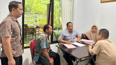 Polisi Serahkan Dewan Singkawang Cabuli Anak ke Kejaksaan