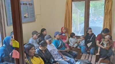 Polisi - KPAD Pontianak Berikan Arahan Orang Tua Anak Terlibat Tawuran