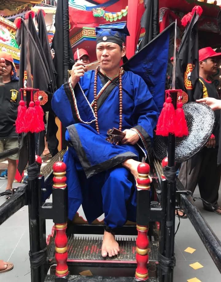 763 Tatung Beraksi di Singkawang