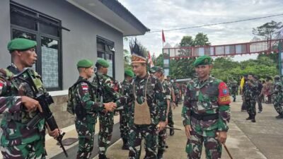 Danrem 121/Abw Kunjungi Prajurit Satgas Yonif 642/Kapuas di Papua