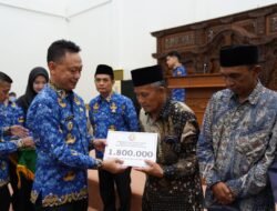 Uang Transportasi Petugas Fardhu Kifayah dan Guru Madrasah Cair