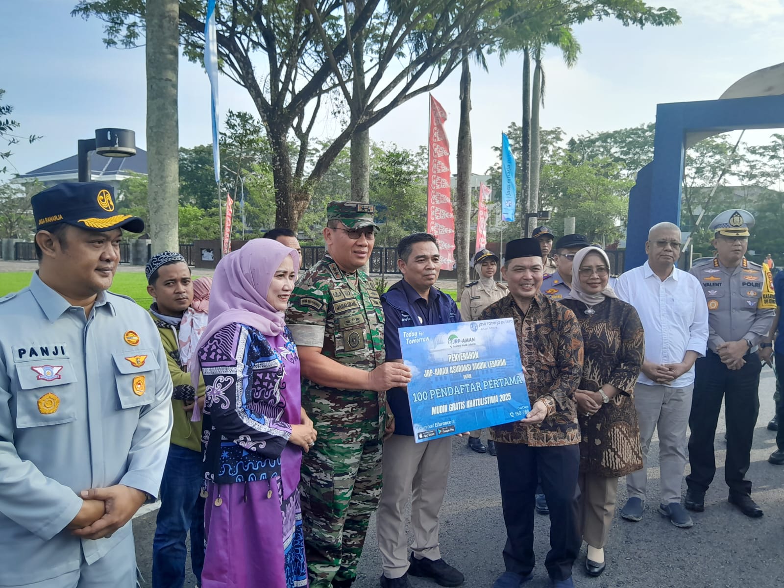 33 Bus Gratis Angkut 1.300 Pemudik Pulang Kampung