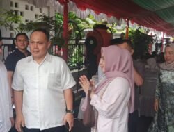 Masyarakat Antusias Datang Open House. Sujiwo: Sebab Tamu Dimuliakan