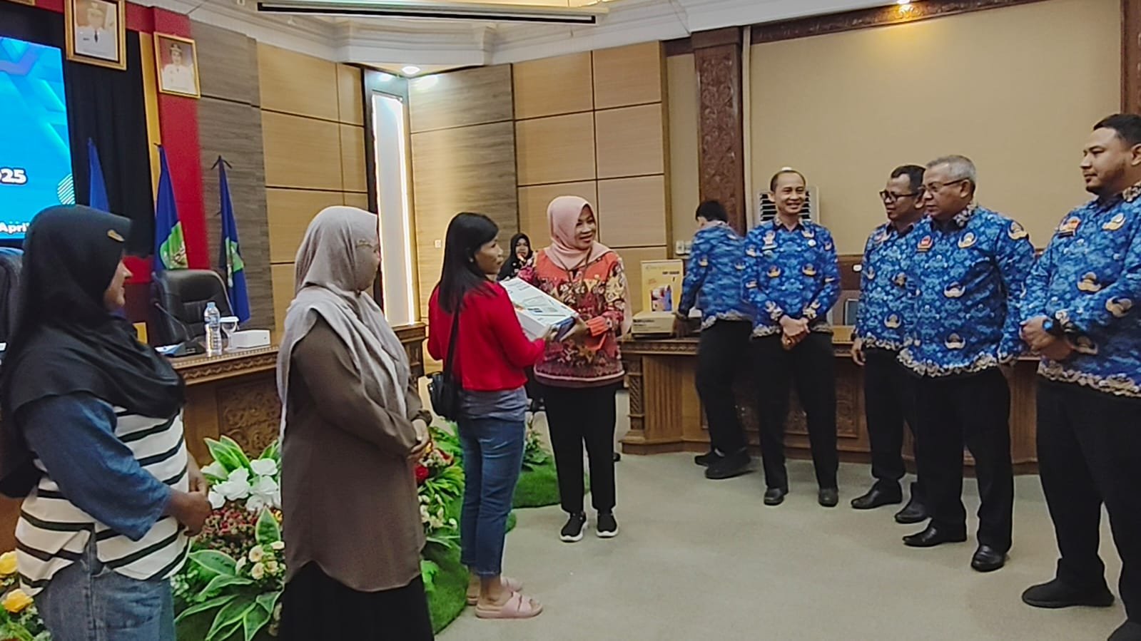 Bantuan Peralatan Kerja Jangan Dijual