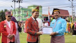 8 Penghargaan Untuk Insan Pendidikan Berprestasi di Hardiknas