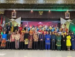 Drama Musikal Opu Daeng Manambon Sukses, Warga KKSS Sinergi Bangun Kalbar