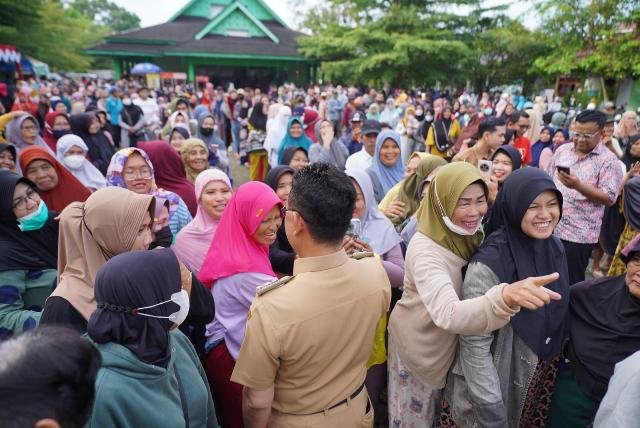Hanya Rp85 Ribu, Paket Sembako Murah Serentak di Enam Kecamatan