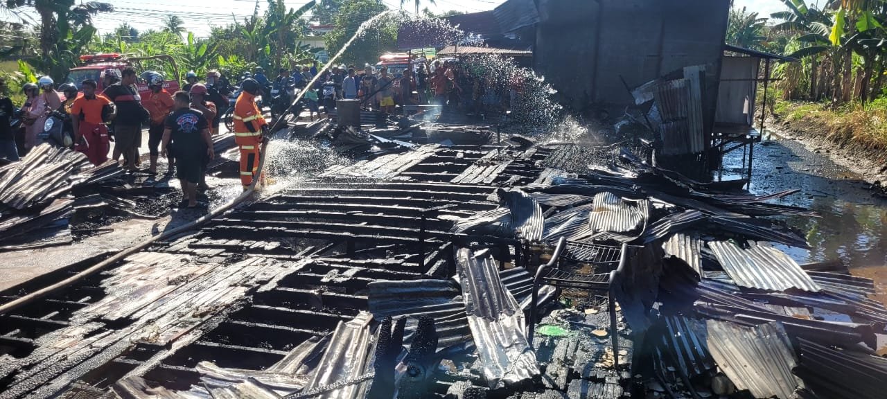 Kios Sembako dan Bengkel Hangus Terbakar