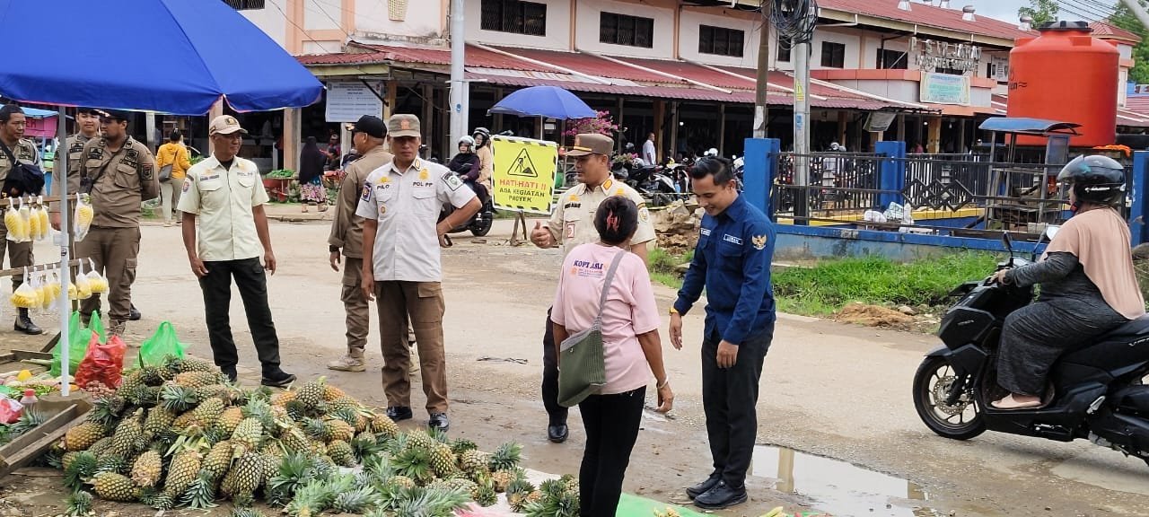 Lagi - lagi PKL yang Bandel Ditertibkan