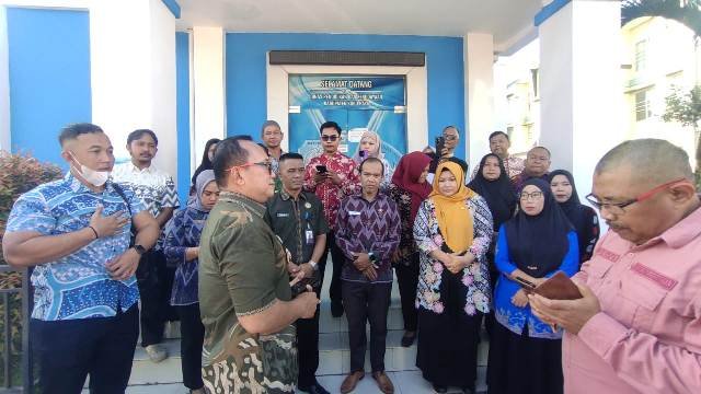Pegawai Dinas Dikbud Kubu Raya Silahkan Angkat Kaki