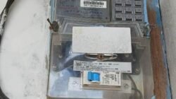 Meteran, Barang Elektronik Hingga Dinding Rumah Jebol Akibat Sambaran Petir