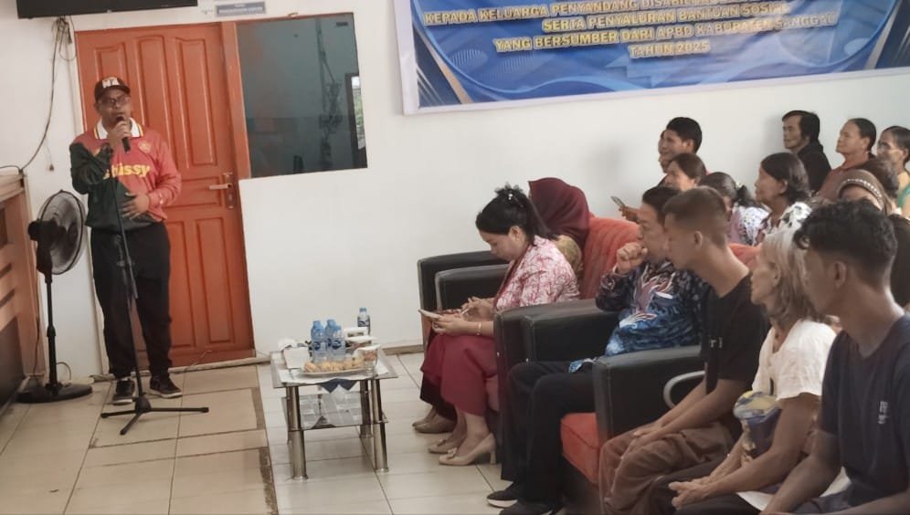 Sanggau, Kabupaten Pertama di Kalbar Kucurkan Bansos Disabilitas dan Lansia Terlantar
