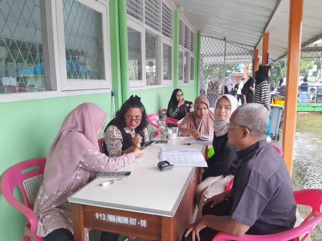 Pendaftar SPMB di SMK Negeri 1 Melebihi Kuota. Data Tidak Sesuai Diproses Hukum