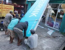 Kafe Wedrink Langgar PBG Dibongkar. Berkali-kali Diperingatkan Selalu Diabaikan