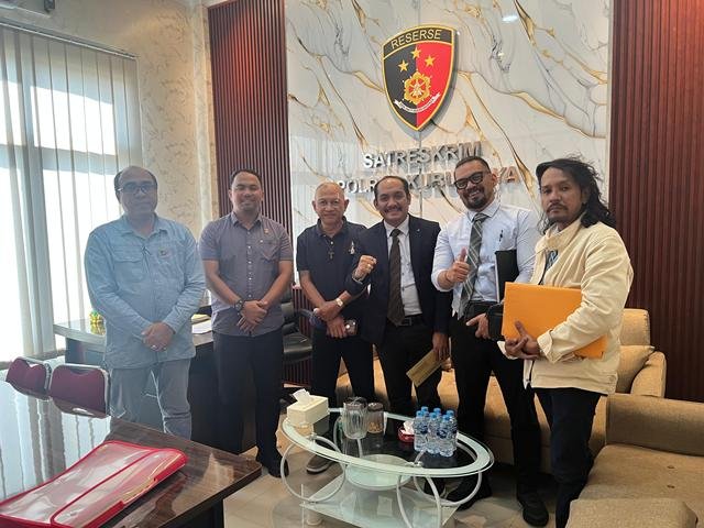 PGRI Serahkan Proses Hukum Kasus SMPN 4 Desa Retok
