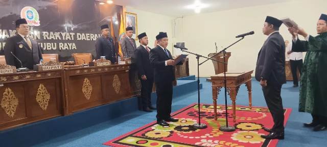 Senyum Lega Ali Mustakim Duduk di DPRD Kubu Raya PAW Almarhum M Yani