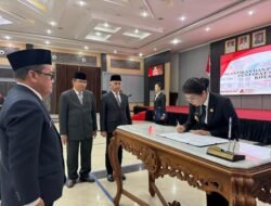 Dwi Putra Sumarna Jabat Pj Sekda Singkawang Gantikan Sumastro