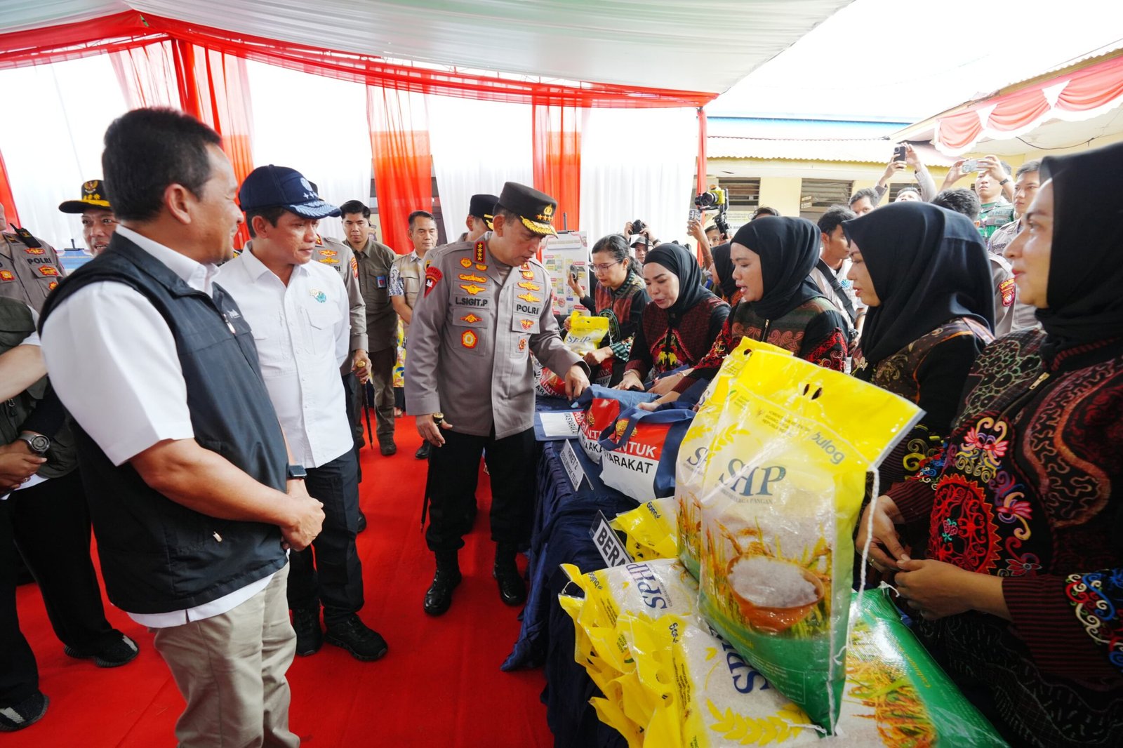 Jatah Polda Kalbar Distribusikan Beras SPHP Hanya 2,5 Ton