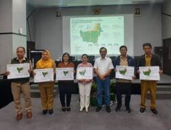 Hutan Adat di Kalbar Baru 117 Ribu Hektare