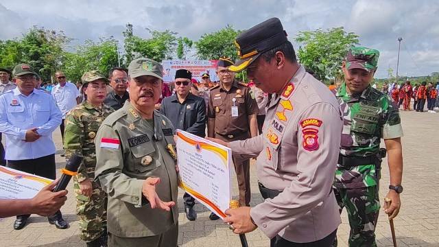 BNPB Bantu Logistik Karhutla Untuk Polres dan Kodim Sanggau