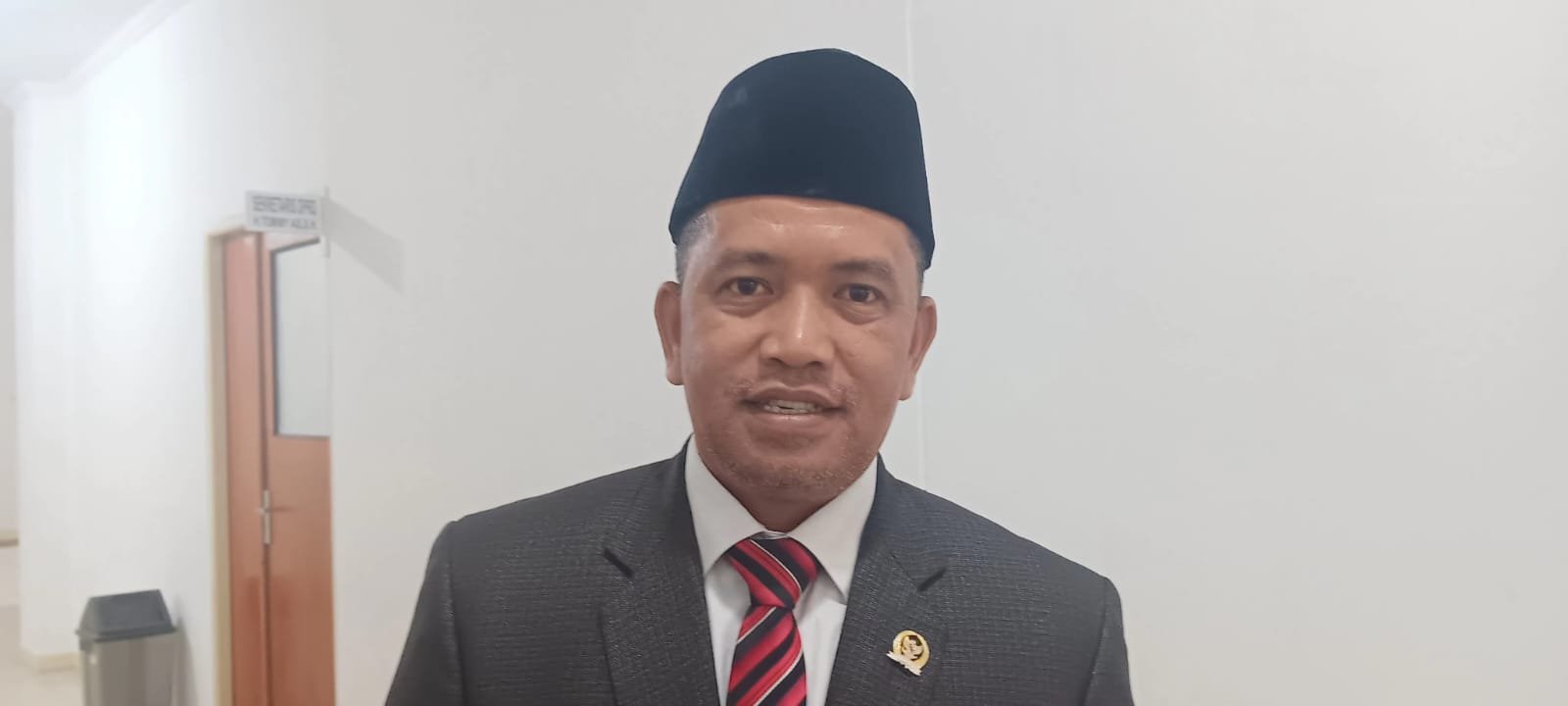 Kinerja Direktur PDAM Tirta Raya Ditunggu Atasi Masalah Ledeng