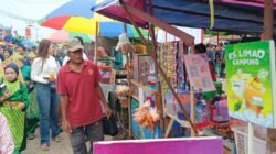 Pedagang UMKM Raup Cuan di Pekan Robo-Robo
