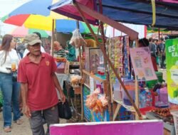 Pedagang UMKM Raup Cuan di Pekan Robo-Robo