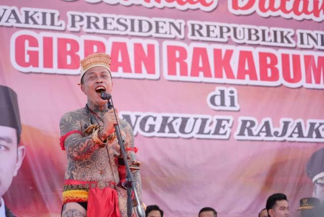 Pangalangok Jilah Apresiasi Gibran ke Pedalaman Bertemu Masyarakat Dayak