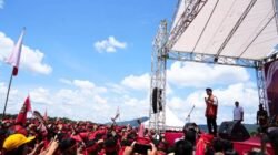Gibran Ajak Masyarakat Dayak Kawal dan Dukung Program Pemerintah