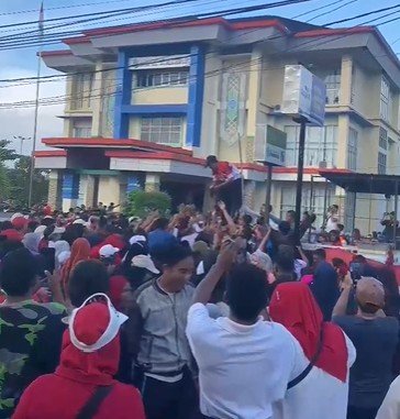 Bank Kalbar Dinilai tak Becus Bagikan Kupon Jalan Santai