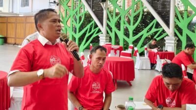 DAD Sebut Pengibaran Bendera Dayak Bukan Makar