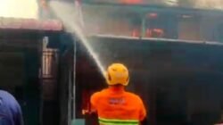 Kebakaran Hebat di Pasar Senggol Alas Kusuma