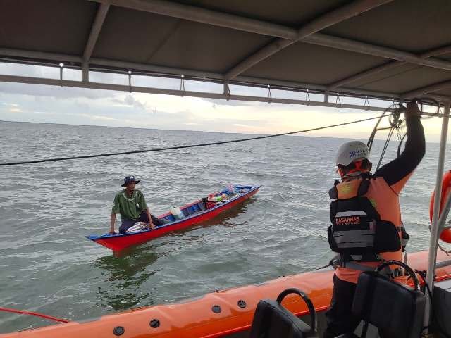 SAR Selamatkan Nelayan di Pantai Laut Mati
