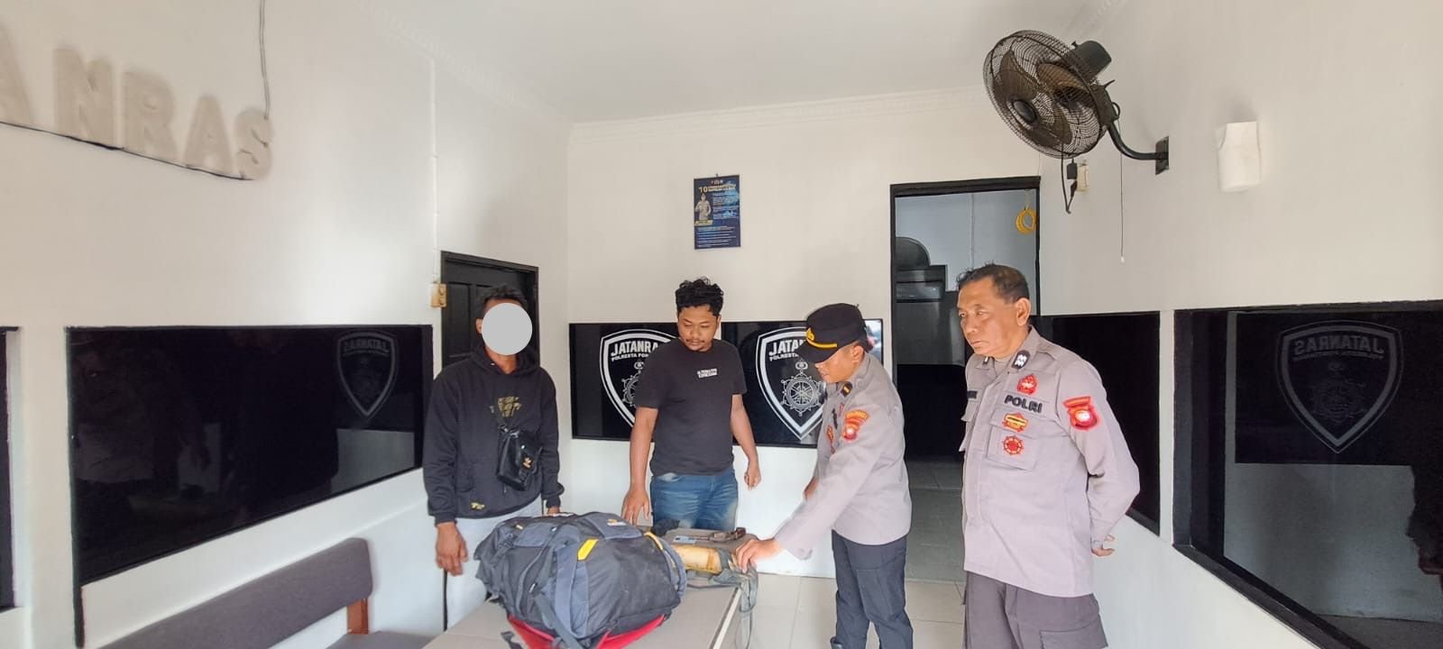 Penumpang KM Bukit Raya Bawa Pistol dan Peluru