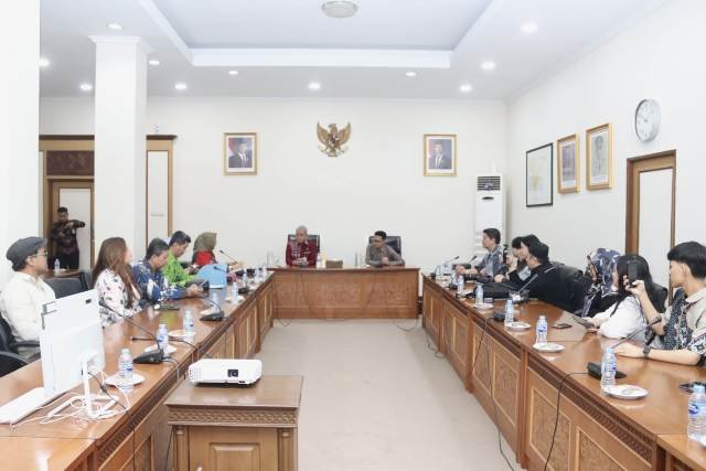 Wartawan dan Influencer Malaysia Promosikan Wisata Pontianak dan Singkawang