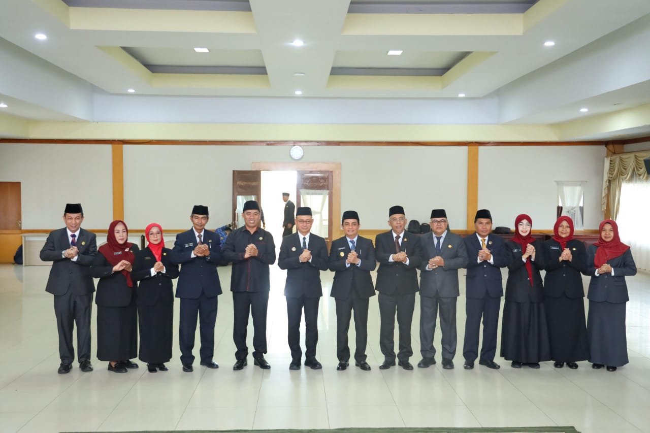 9 Pejabat Pratama Dirombak, Edi Ingatkan Pelayanan Publik Jangan Diperlambat