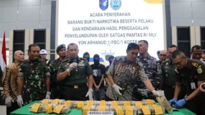 Kodam XII/Tpr Serahkan 21,9 Kg Sabu dan 3 Tersangka Kepada BNNP Kalbar
