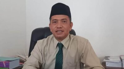 Wakil Ketua DPRD Kubu Raya Jainal Abidin memperkirakan dari 123 desa di Kubu Raya terdapat 50 desa diantaranya layak untuk dimekarkan