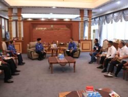 Jalan Belum Selesai, Kedalaman Alur Pelayaran Pelabuhan Kijing Dangkal