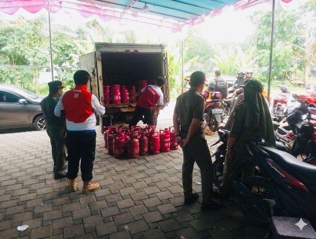 Petugas Temukan Pelaku Usaha Pakai Gas LPG 3 Kg