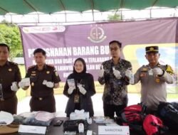 Barang Bukti Kejahatan di Bengkayang Dimusnahkan