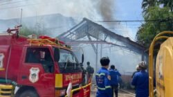 Tabung Gas Bocor Picu Kebakaran Rumah Makan