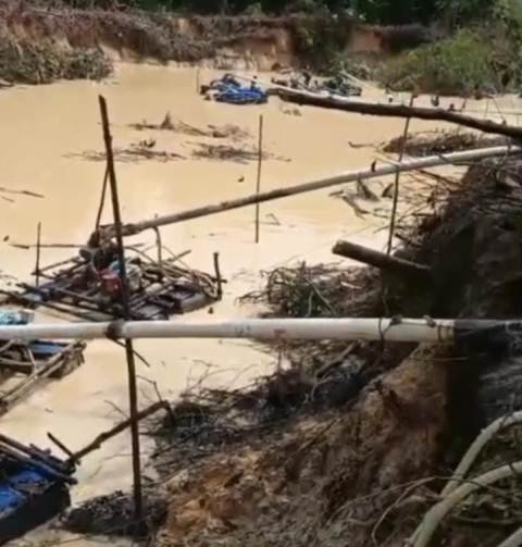 Warga Keluhkan PETI di Mekar Baru Bengkayang