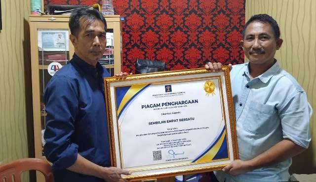 Berikan Pelatihan Paralegal Posbankumdes, LBH Perkumpulan Sembilan Diganjar Penghargaan