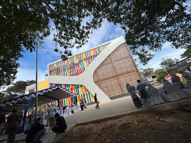 Gedung Perpustakaan Pontianak Senilai Rp10 Miliar Mulai Beroperasi