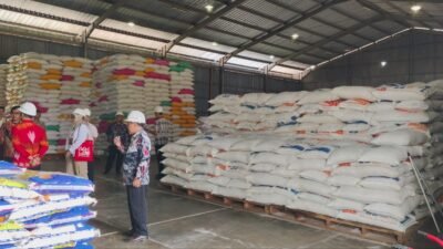 Stok Pangan Aman Jelang Imlek dan Ramadan, Harga Gas dan BBM Naik